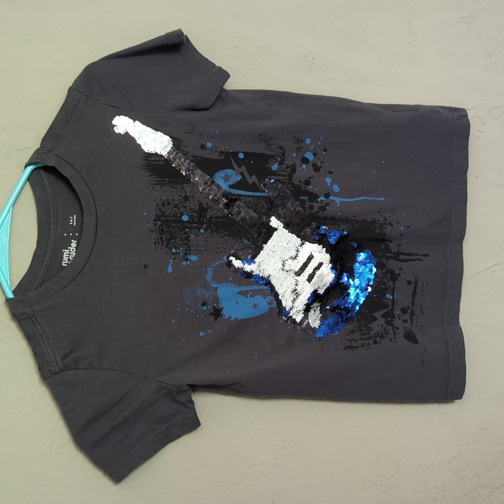 NWOT StitchFix Flip Sequin Tee